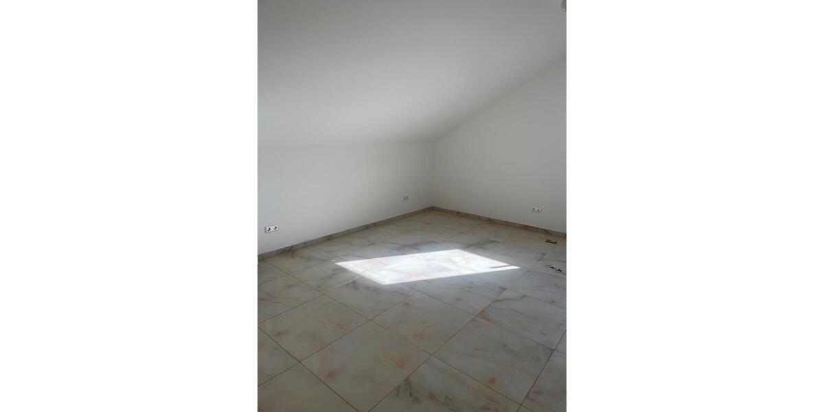 Erdgeschoßwohnung Langenhagen Engelbostel - 3.5 Zimmer, 100 m&sup2;, 1.650&euro; | Angebot:26358221