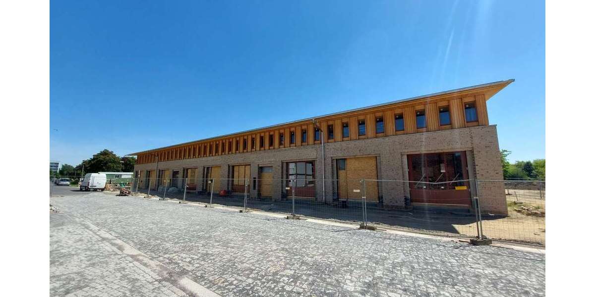 Gewerbeobjekt Berlin Hellersdorf - 3.200&euro; | Angebot:25608261