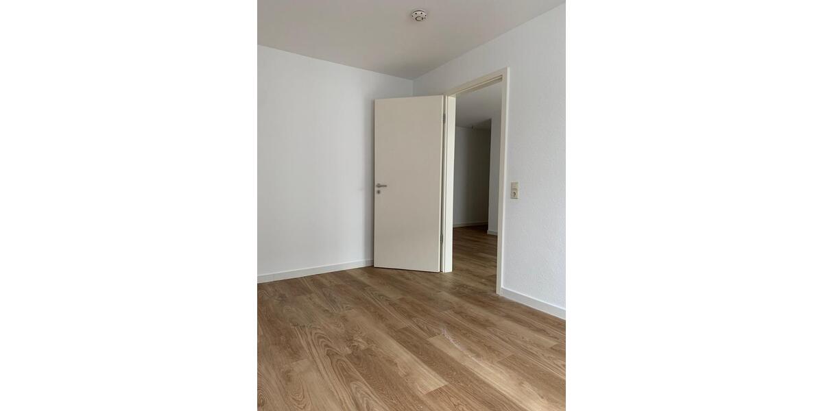 Etagenwohnung Erfurt Johannesplatz - 2 Zimmer, 69 m&sup2;, 656&euro; | Angebot:25802042