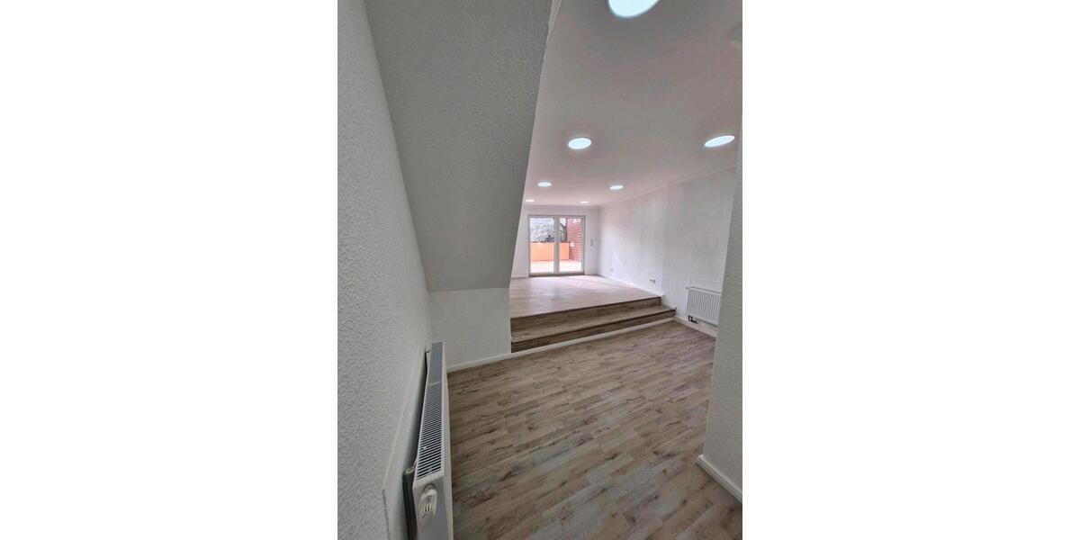 Etagenwohnung Mansfeld - 1 Zimmer, 76 m&sup2;, 548&euro; | Angebot:26678259