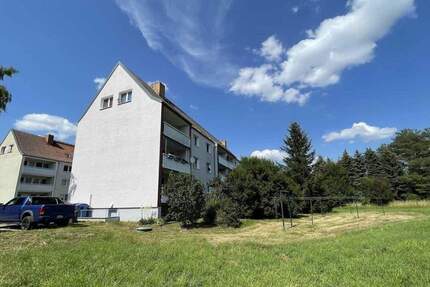 Wohnung Naundorf Hof - 3 Zimmer, 68 m&sup2;, 400&euro; | Angebot:24826887