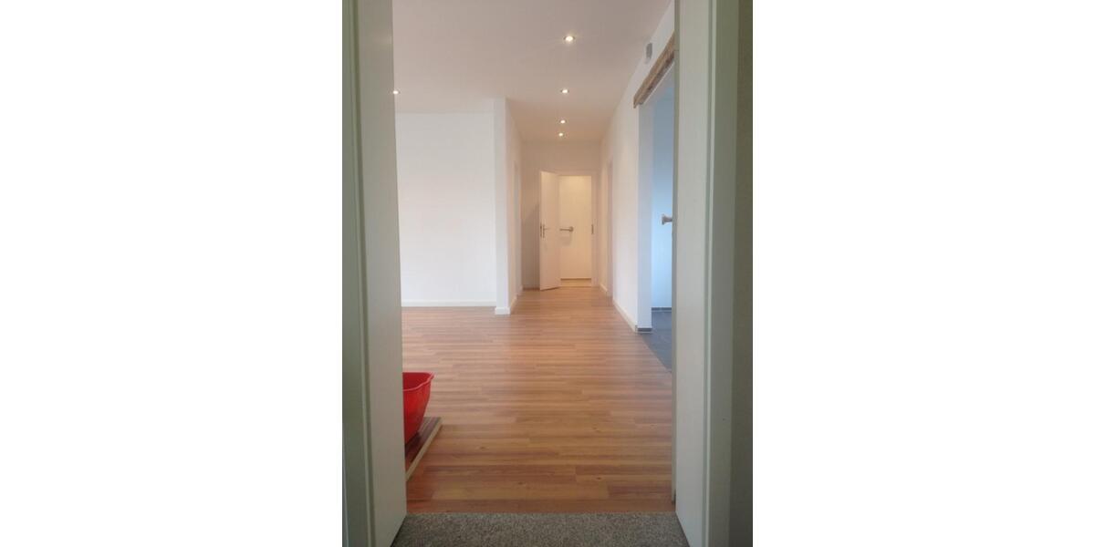 Erdgeschoßwohnung Munster - 3 Zimmer, 79 m&sup2;, 915&euro; | Angebot:26705862