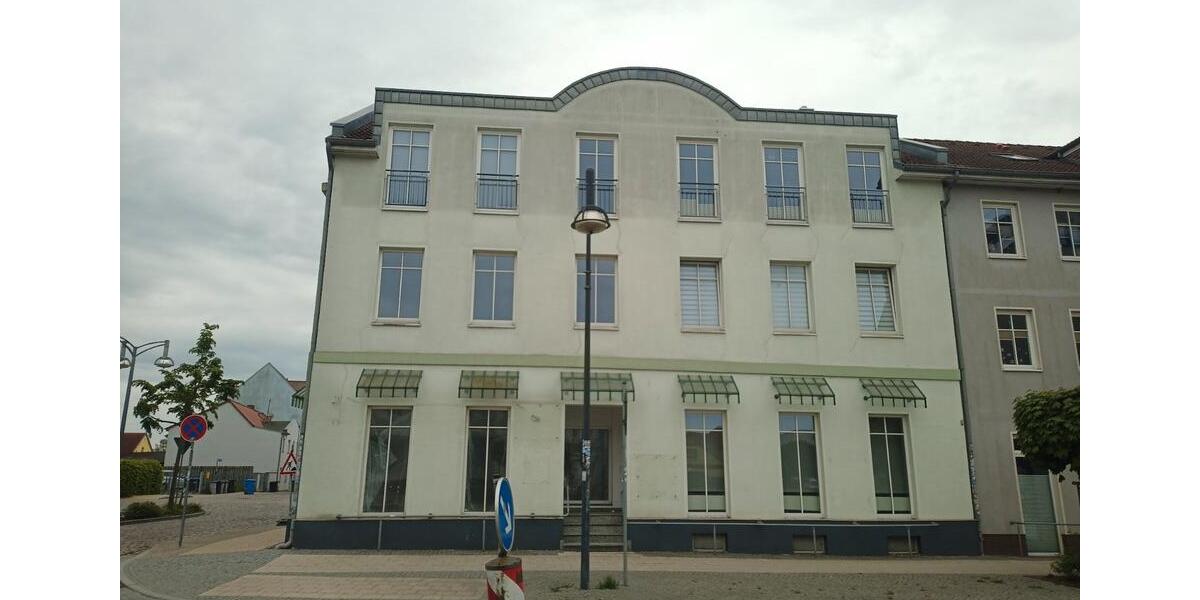 Etagenwohnung Anklam - 2 Zimmer, 62 m&sup2;, 400&euro; | Angebot:26647857