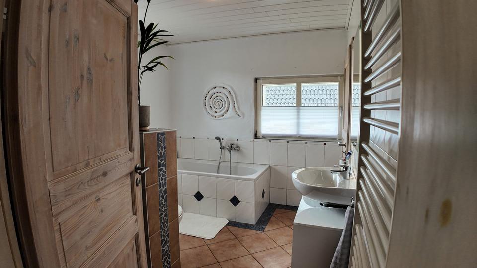 Wohnen auf Zeit Nümbrecht - 2 Zimmer, 65 m&sup2;, 450&euro; | Angebot:23567501