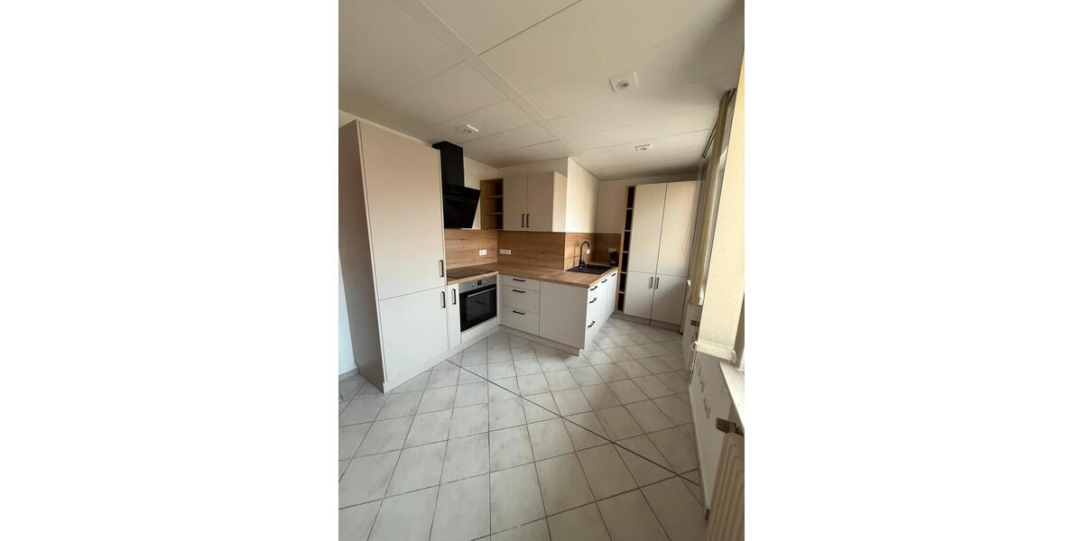 Etagenwohnung Wehretal - 4 Zimmer, 93 m&sup2;, 900&euro; | Angebot:26444440