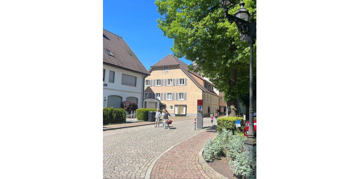 Etagenwohnung Bad Säckingen - 2 Zimmer, 60 m&sup2;, 975&euro; | Angebot:25829653
