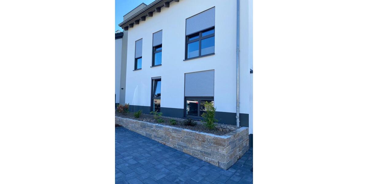 Erdgeschoßwohnung Eschau - 1 Zimmer, 93 m&sup2;, 970&euro; | Angebot:24559513