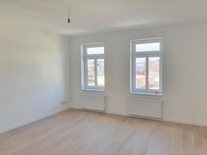 Helle und moderne 4-Raum- Wohnung mit Balkon und Gartenanteil 4 zimmer