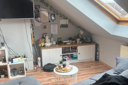 Helle Zwei-Raum Dachgeschoss Wohnung in Schwarzheide