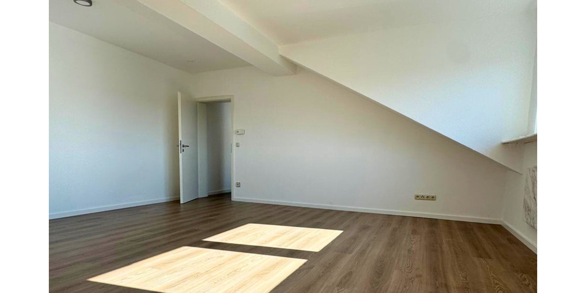 Etagenwohnung Balve - 2 Zimmer, 76 m&sup2;, 610&euro; | Angebot:25802081