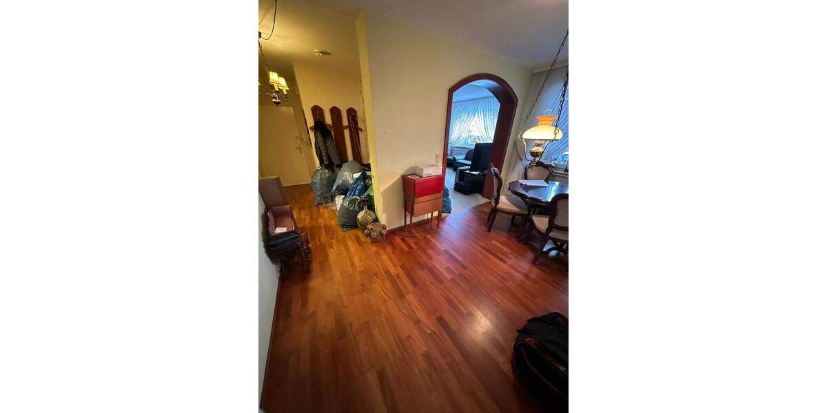 Etagenwohnung Wilhelmshaven Neuengroden - 4 Zimmer, 105 m&sup2;, 950&euro; | Angebot:24504425