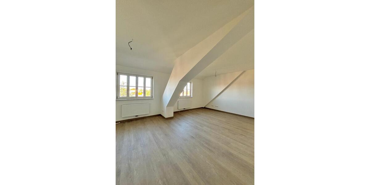 Dachgeschoßwohnung Thale - 3 Zimmer, 76 m&sup2;, 645&euro; | Angebot:25303644
