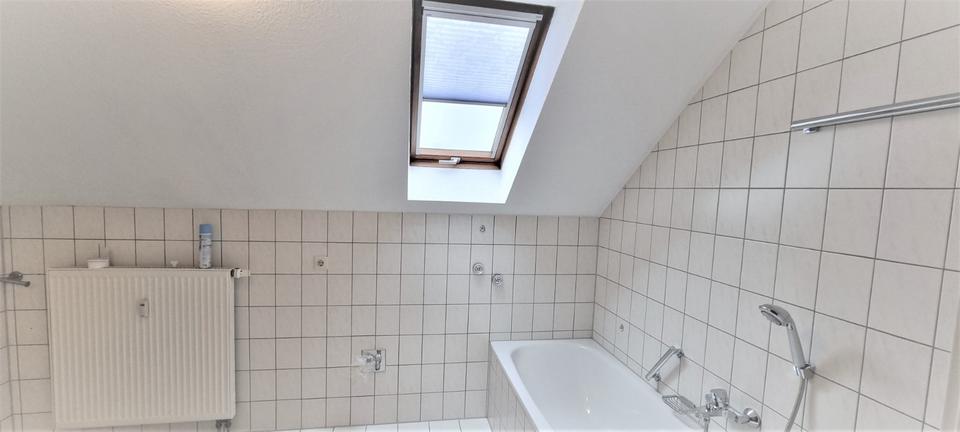 Dachgeschoßwohnung Herzogenaurach - 2 Zimmer, 73 m&sup2;, 940&euro; | Angebot:24713564