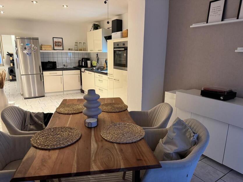2,5 Zimmer Wohnung in Alsdorf Mitte im EG mit Terrasse