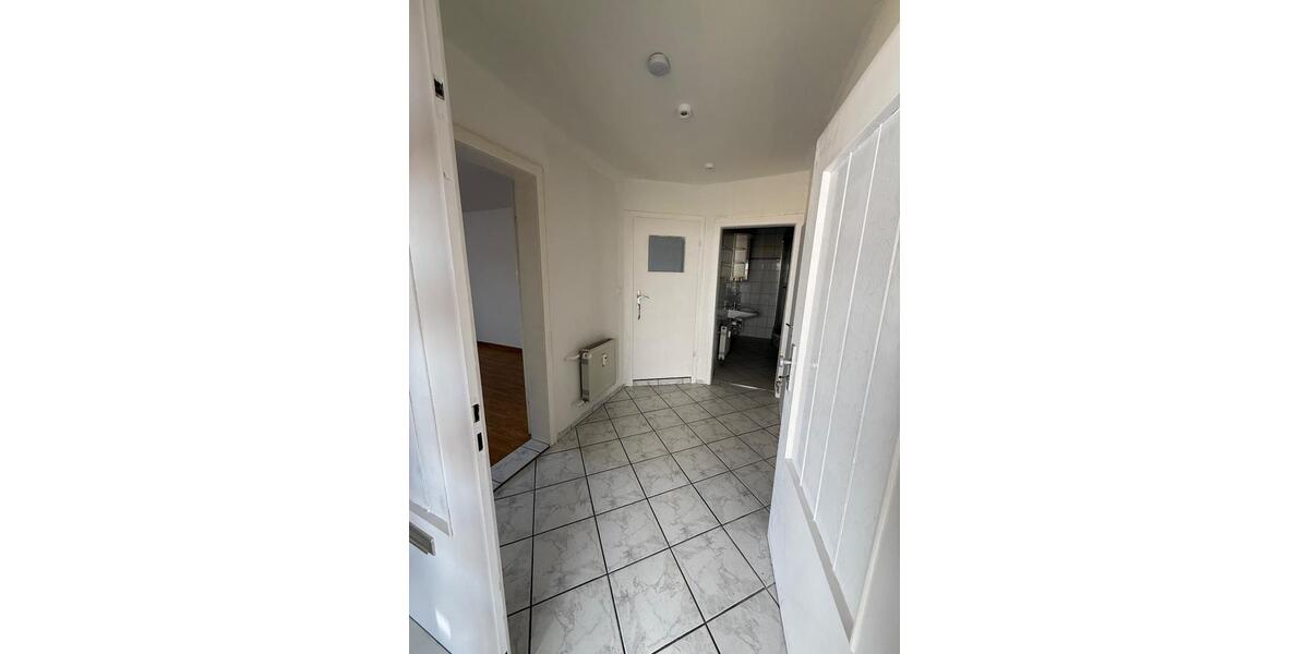 Erdgeschoßwohnung Flieden - 4 Zimmer, 120 m&sup2;, 850&euro; | Angebot:26166538