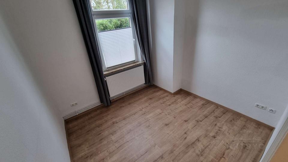 Modernisierte Wohnung mit Garage und hochwertiger Küche zentral in Varel! zimmer