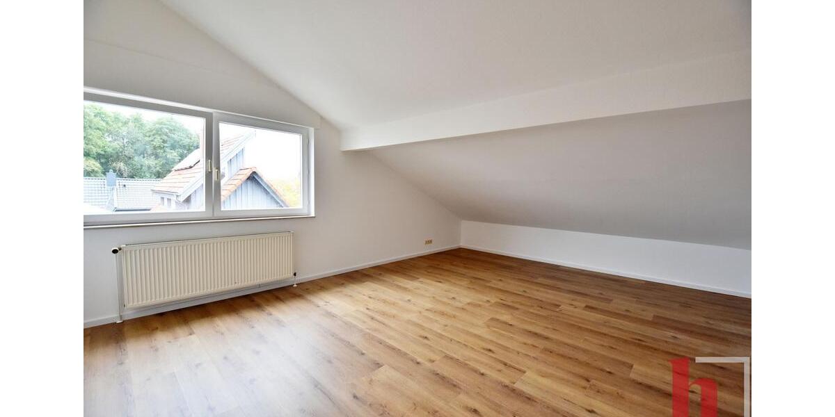Dachgeschoßwohnung Vechta - 2 Zimmer, 77 m&sup2;, 500&euro; | Angebot:25883608
