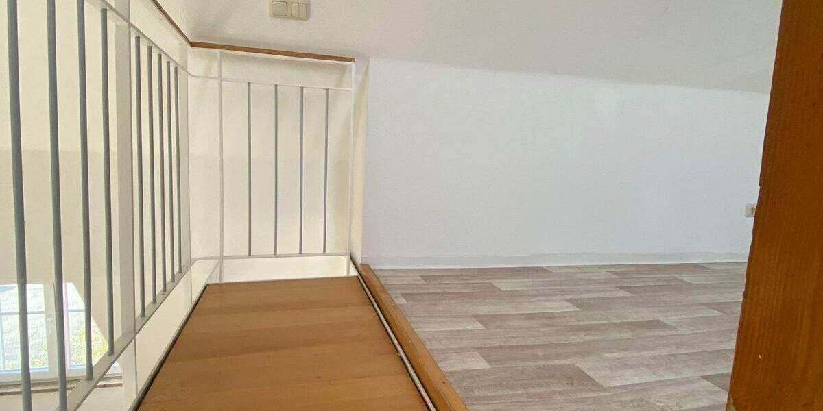 Etagenwohnung Burg - 2 Zimmer, 60 m&sup2;, 350&euro; | Angebot:25667670