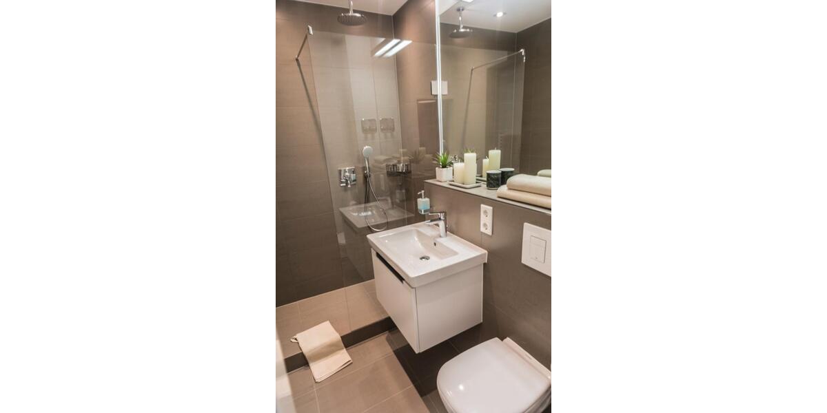 Wohnen auf Zeit Düsseldorf Stadtbezirk 2 - 1 Zimmer, 30 m&sup2;, 1.250&euro; | Angebot:25105083