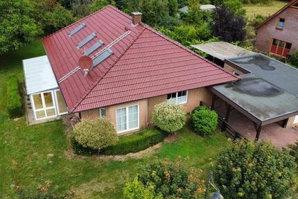 Haus Embsen - 6 Zimmer, 200 m&sup2;, 1.800&euro; | Angebot:25307920