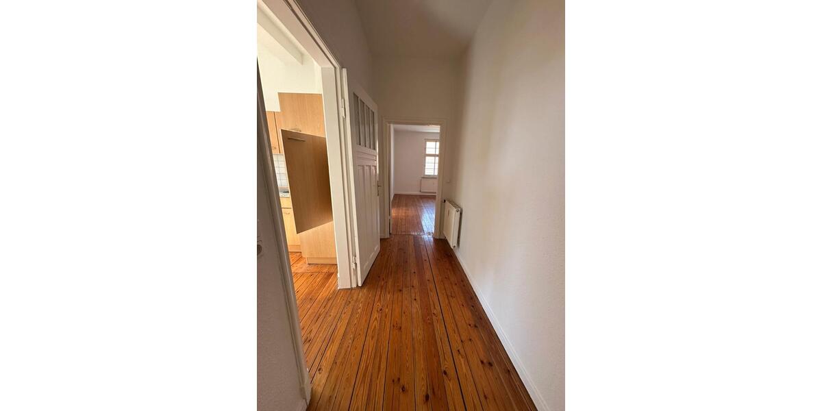 Etagenwohnung Güstrow - 2 Zimmer, 48 m&sup2;, 400&euro; | Angebot:26426130