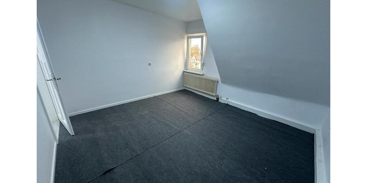 Dachgeschoßwohnung Friedrichsdorf - 2 Zimmer, 55 m&sup2;, 1.040&euro; | Angebot:26656472