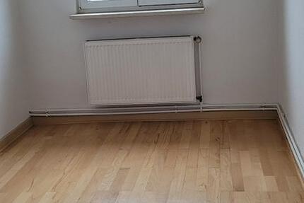 Wohnung Eisenach - 4 Zimmer, 80 m&sup2;, 425&euro; | Angebot:26503634