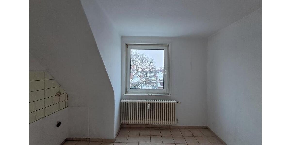 Etagenwohnung Bremerhaven Wulsdorf - 3 Zimmer, 75 m&sup2;, 375&euro; | Angebot:26020509