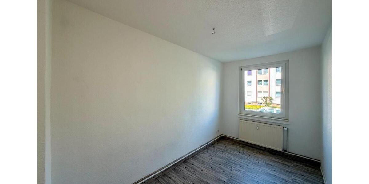Erdgeschoßwohnung Weißenfels - 3 Zimmer, 58 m&sup2;, 350&euro; | Angebot:26635034