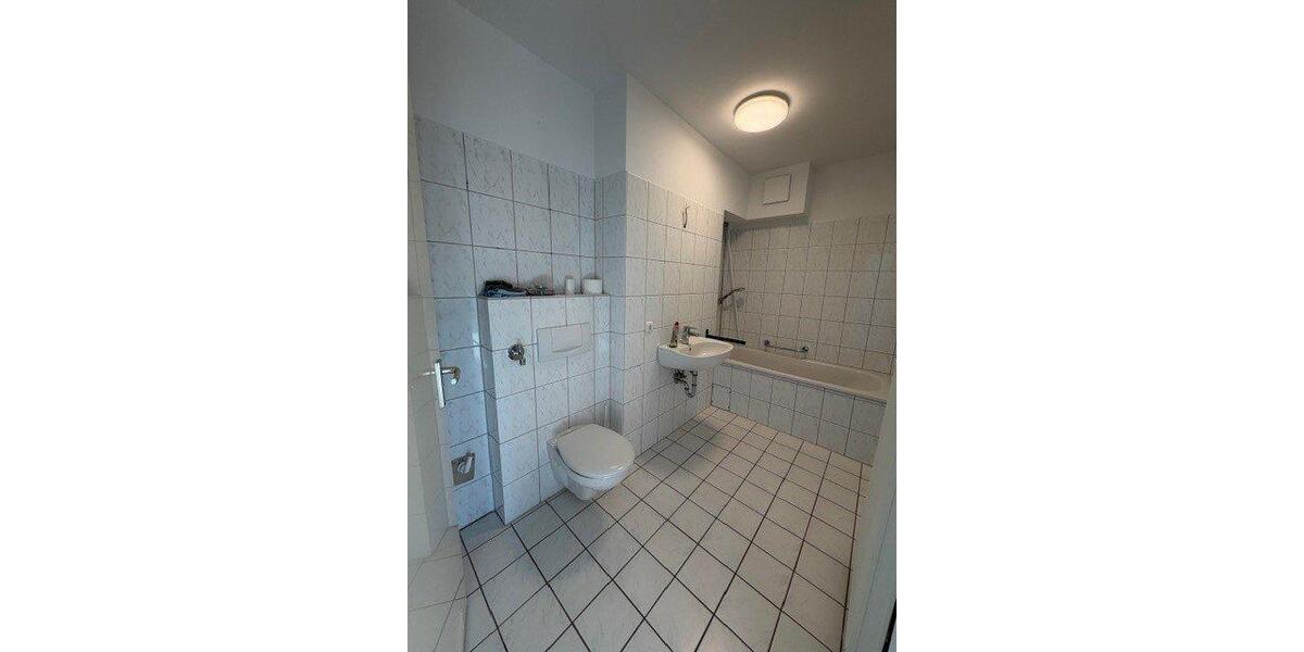 Etagenwohnung Köln Rodenkirchen - 2 Zimmer, 68 m&sup2;, 710&euro; | Angebot:23845781