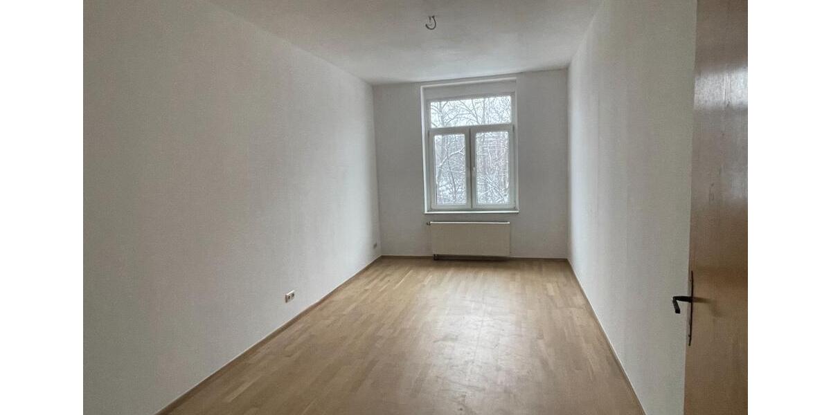 Etagenwohnung Erfurt - 3 Zimmer, 99 m&sup2;, 950&euro; | Angebot:25831916
