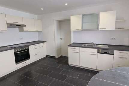 Wohnung Schwabach Nasbach - 3 Zimmer, 100 m&sup2;, 1.090&euro; | Angebot:26032576