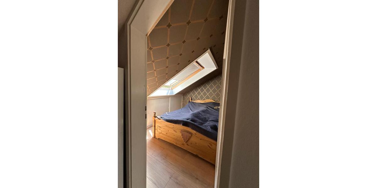 Reihenhaus Bad Wildungen - 6 Zimmer, 120 m&sup2;, 1.340&euro; | Angebot:26359349