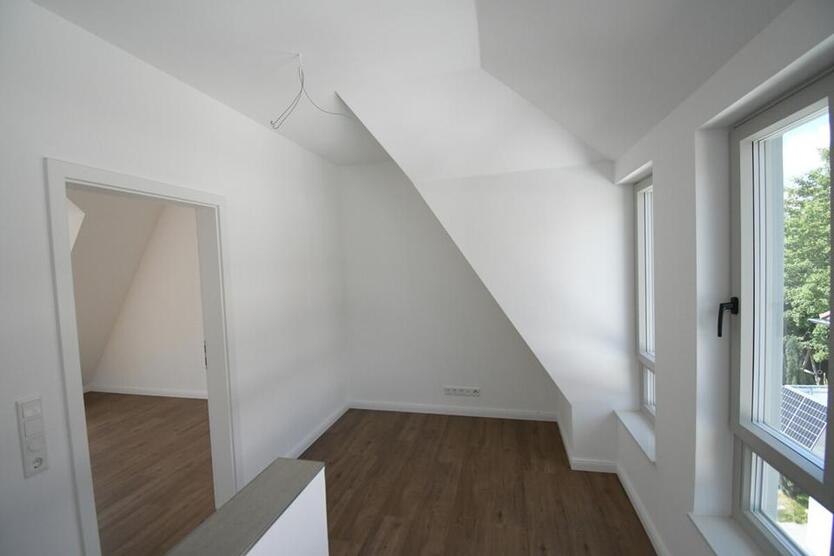 6546 - Nachhaltiger Neubau mit Terrasse und Einbauküche – Reihenhaus im Marschwegviertel!