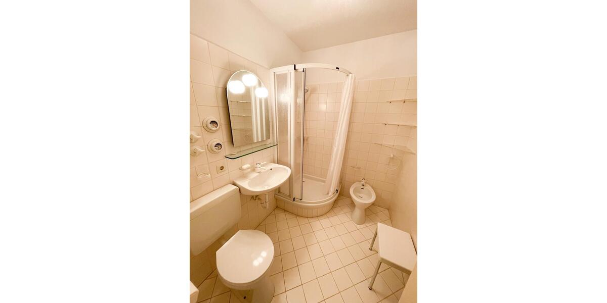 Etagenwohnung Siegsdorf - 1 Zimmer, 39 m&sup2;, 530&euro; | Angebot:26534475