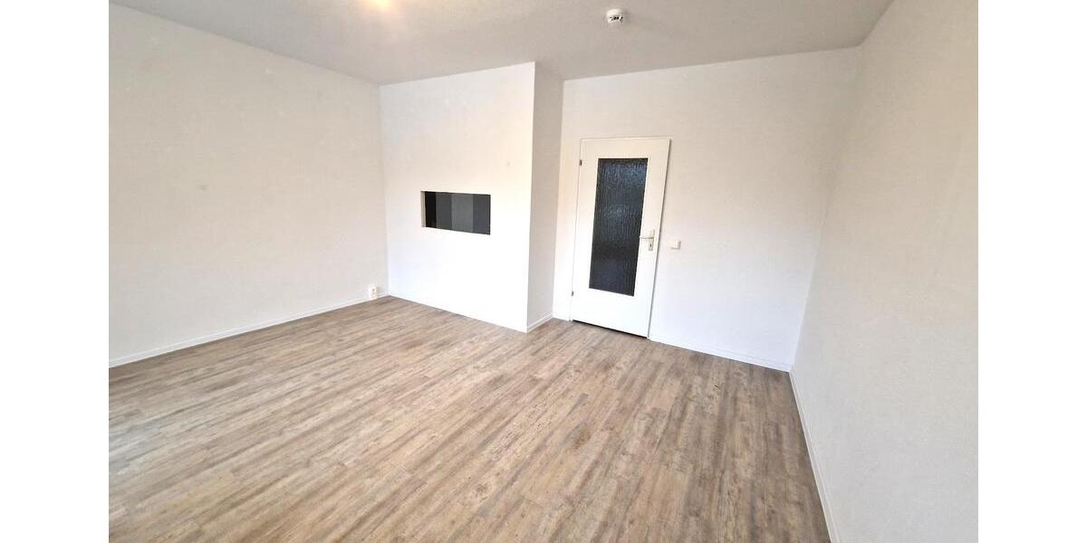 Etagenwohnung Pasewalk - 3 Zimmer, 63 m&sup2;, 378&euro; | Angebot:24988800