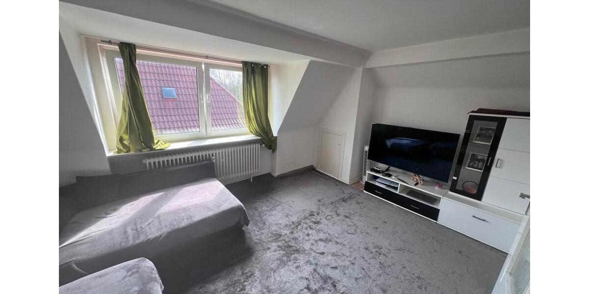 Dachgeschoßwohnung Rendsburg - 2 Zimmer, 35 m&sup2;, 420&euro; | Angebot:26625485