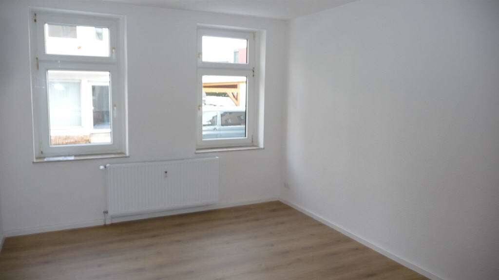 Etagenwohnung Oelsnitz/Erzgeb.-Oelsnitz Oelsnitz - 2 Zimmer, 52 m&sup2;, 340&euro; | Angebot:26450121