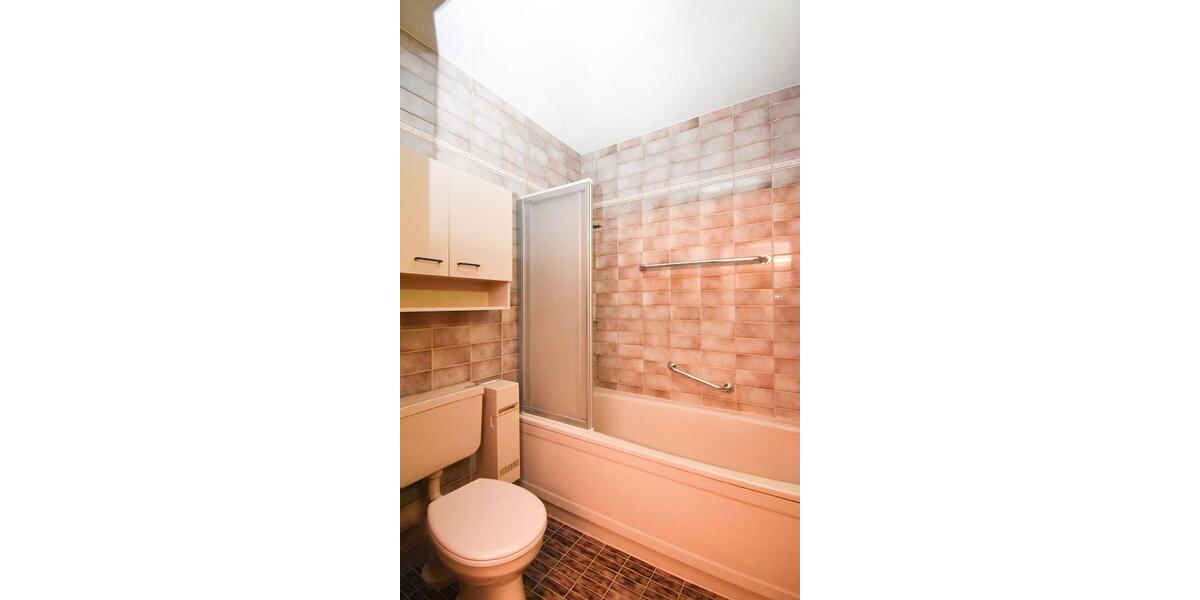 Erdgeschoßwohnung Wolfsburg Detmerode - 3 Zimmer, 74 m&sup2;, 650&euro; | Angebot:24884664