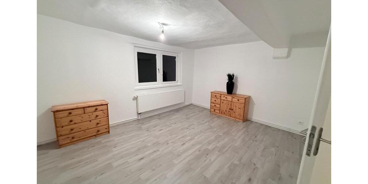 Etagenwohnung Alsfeld - 4 Zimmer, 104 m&sup2;, 1.005&euro; | Angebot:25207223