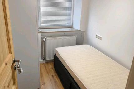 Wohnen auf Zeit Kaisheim - 5 Zimmer, 6 m&sup2;, 350&euro; | Angebot:26443178
