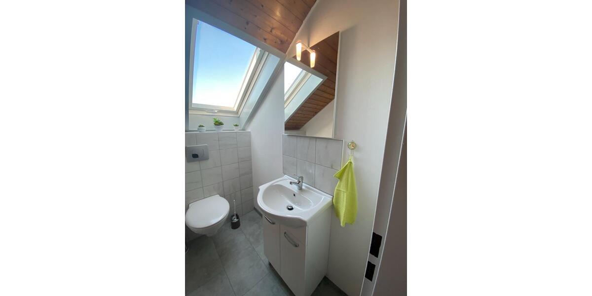 Dachgeschoßwohnung Heidenheim an der Brenz Aufhausen - 4 Zimmer, 105 m&sup2;, 900&euro; | Angebot:24604346