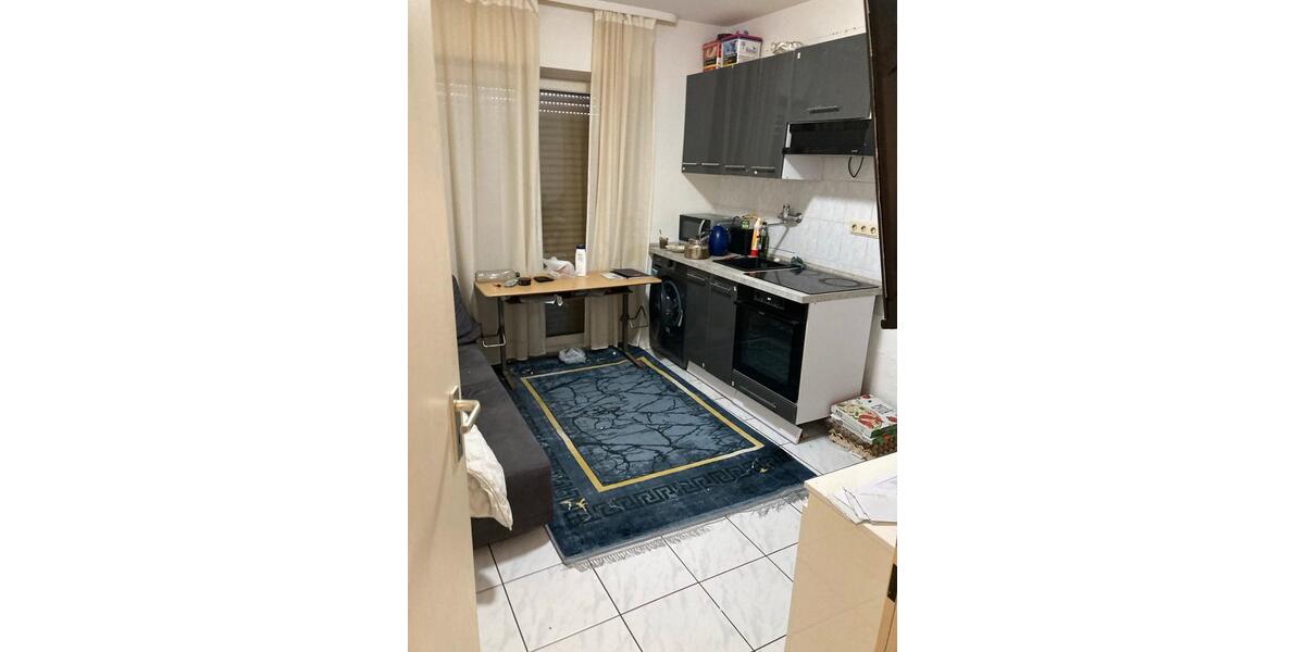 Etagenwohnung Saarbrücken West - 1 Zimmer, 25 m&sup2;, 285&euro; | Angebot:25213464