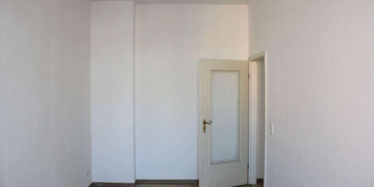 geräumige 3-Raum Wohnung mit Balkon & Badewanne * Einbauküche möglich - Appartement Magdeburg Stadtfeld Ost | Angebot:10094192