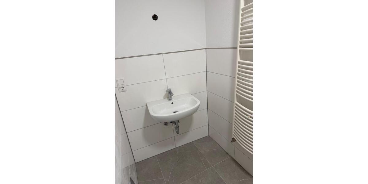 Erdgeschoßwohnung Waldeck - 2 Zimmer, 73 m&sup2;, 650&euro; | Angebot:26581570