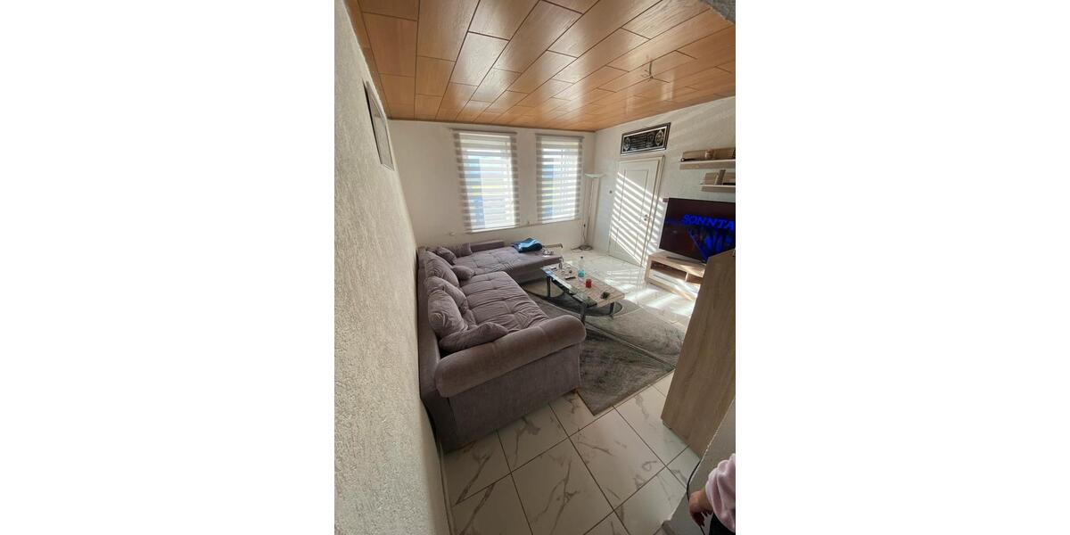 Einfamilienhaus Einbeck - 11 Zimmer, 280 m&sup2;, 1.500&euro; | Angebot:26385960