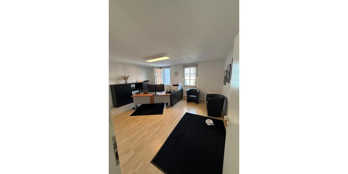 Gewerbeobjekt Neustadt an der Aisch - 700&euro; | Angebot:24739475