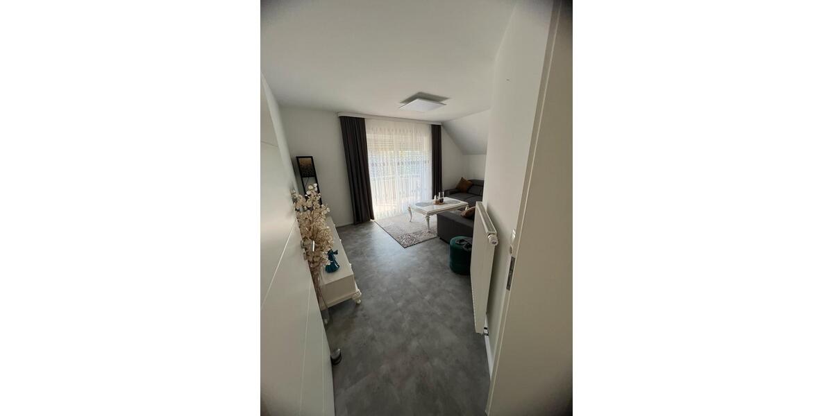 Dachgeschoßwohnung Collenberg - 4 Zimmer, 1.150&euro; | Angebot:23026935