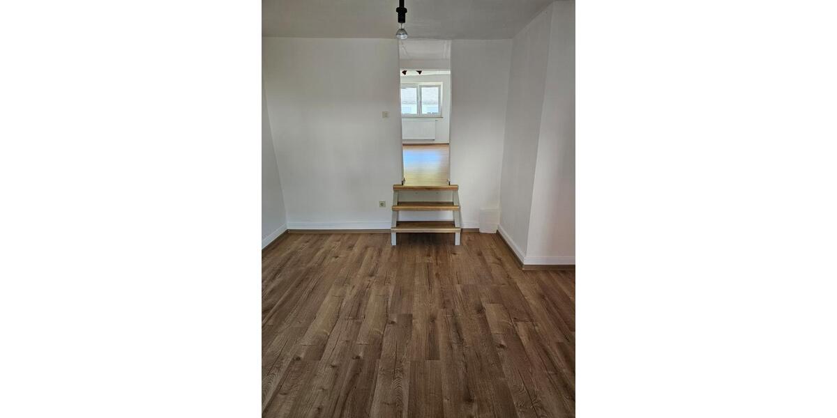Etagenwohnung Herborn - 3 Zimmer, 65 m&sup2;, 590&euro; | Angebot:24774680