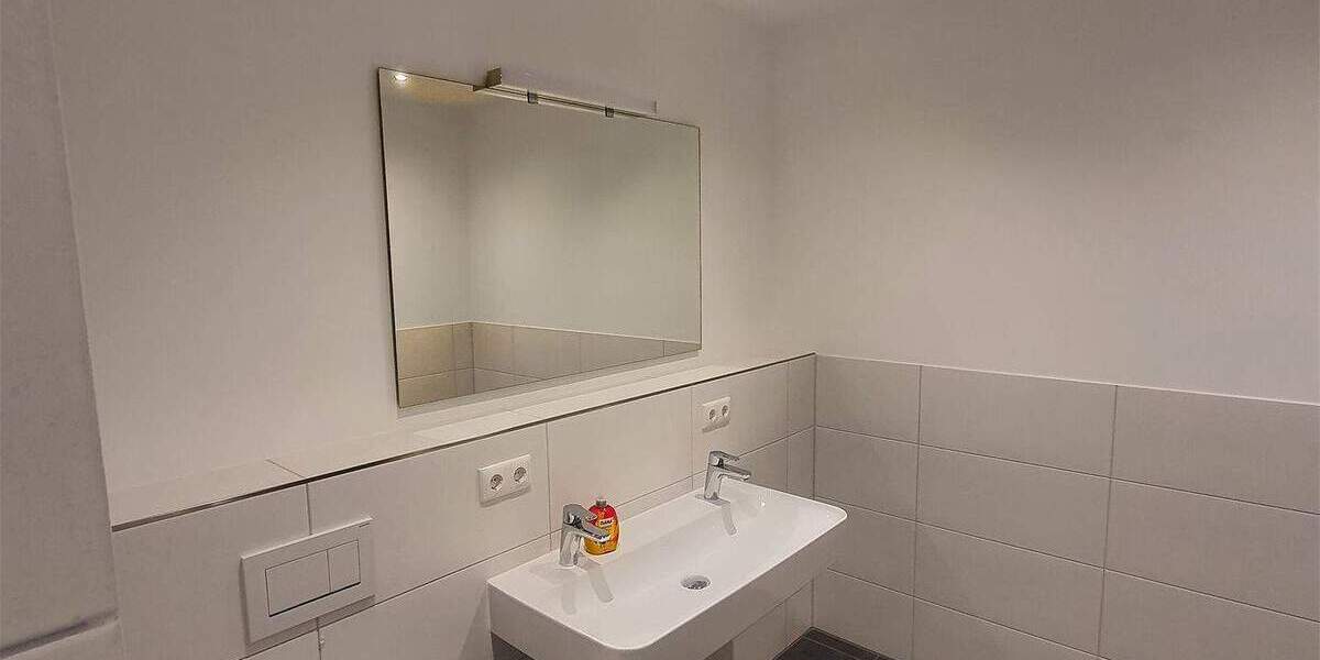 Etagenwohnung Nienburg - 4 Zimmer, 110 m&sup2;, 1.218&euro; | Angebot:25165537